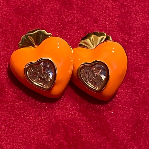 18k Gold Plated Neon Orange Enamel & CZ Heart Studs - Picture 1 of 3